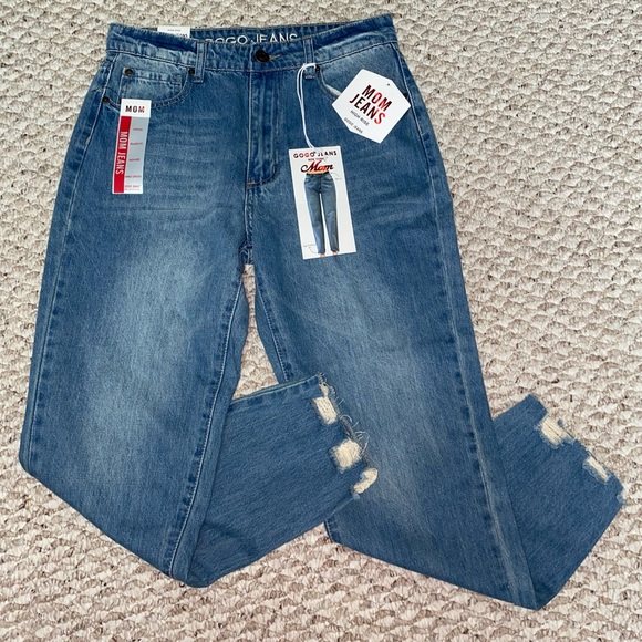 NWT GOGO MOM JEANS - SIZE 9 - Picture 1 of 9